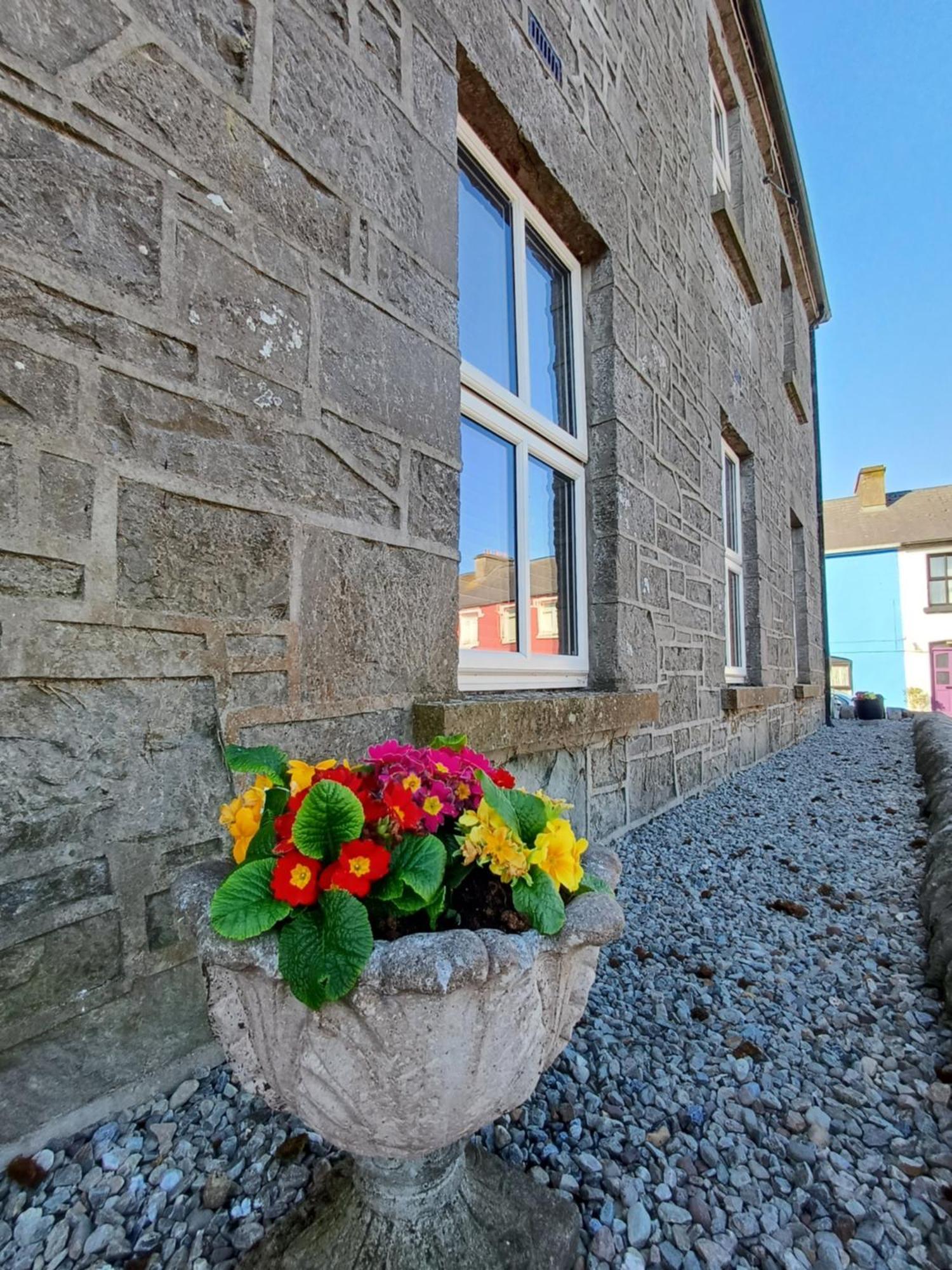 Clonbur House - Studio Village Apartment Galway Exterior foto